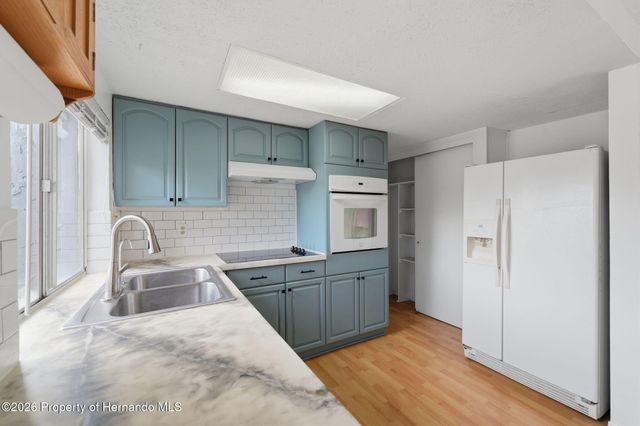 10011 Cherry Creek Lane, Port Richey, FL 34668