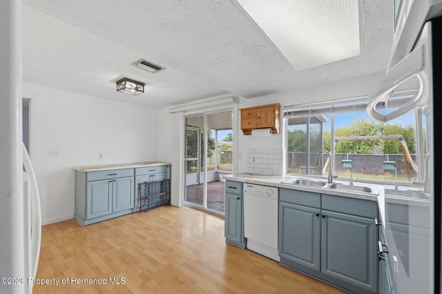 10011 Cherry Creek Lane, Port Richey, FL 34668