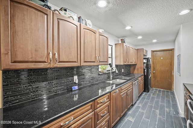 1750 Dee Drive, Merritt Island, FL 32953