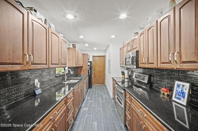 1750 Dee Drive, Merritt Island, FL 32953