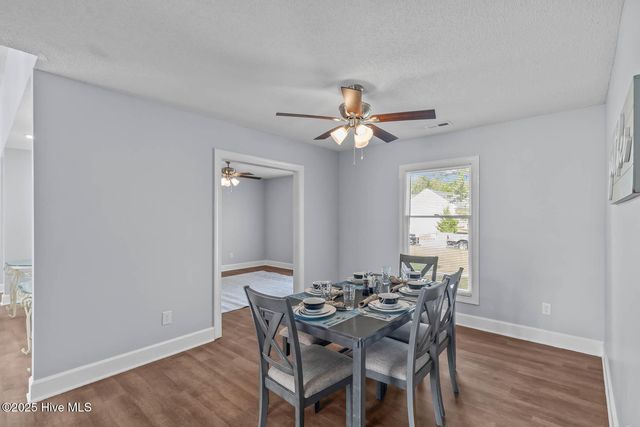 304 Fall Drive, Jacksonville, NC 28540