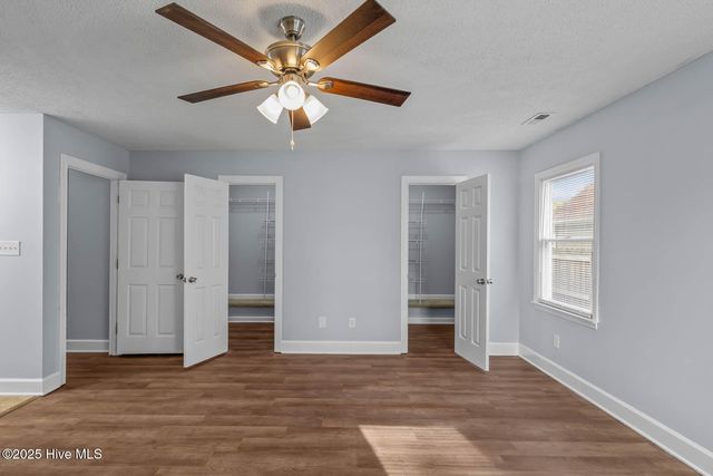 304 Fall Drive, Jacksonville, NC 28540