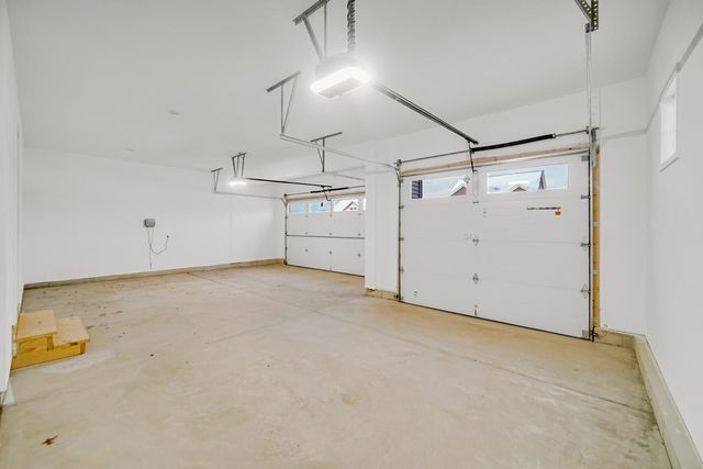 2221 Easton Park Drive, Chesterton, IN 46304