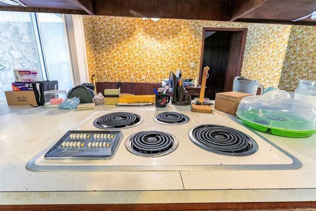 4527 Derby Drive, Norman, OK 73069