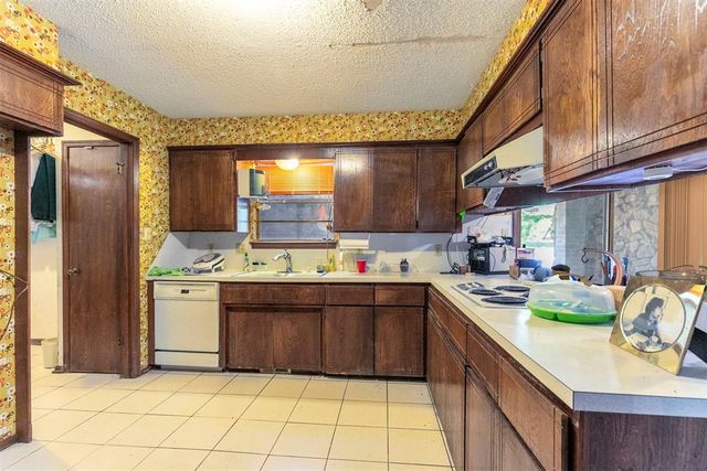 4527 Derby Drive, Norman, OK 73069