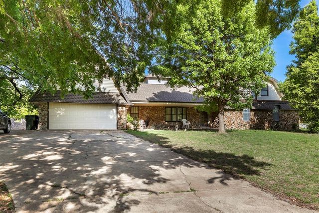 4527 Derby Drive, Norman, OK 73069