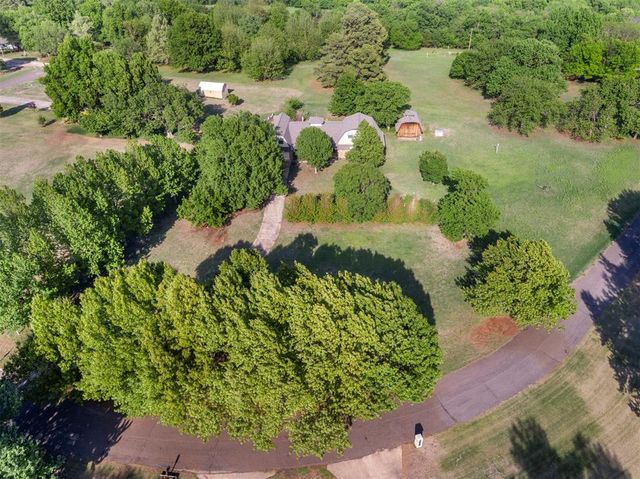 4527 Derby Drive, Norman, OK 73069