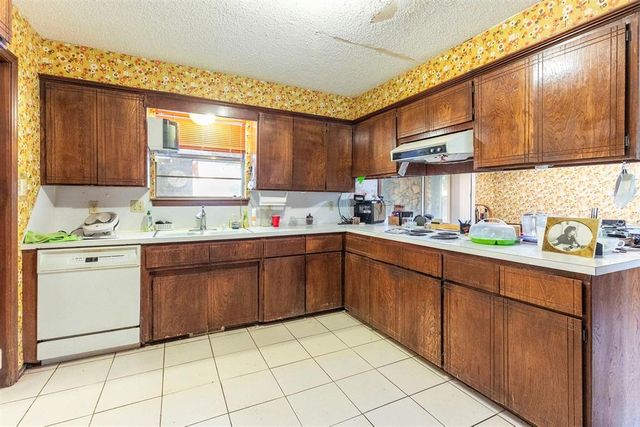 4527 Derby Drive, Norman, OK 73069