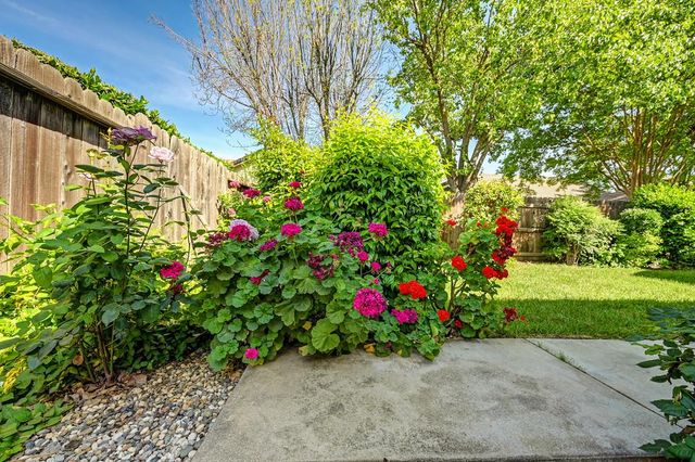 1761 Cartagena Dr, Yuba City, CA 95993