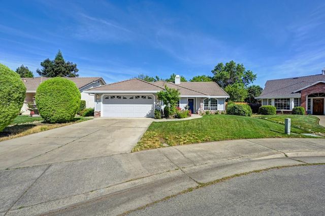 1761 Cartagena Dr, Yuba City, CA 95993