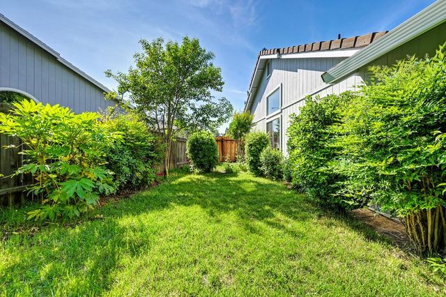 1761 Cartagena Dr, Yuba City, CA 95993