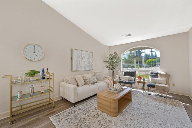 1761 Cartagena Dr, Yuba City, CA 95993