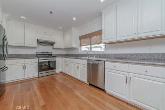 1688 Locust Street, Pasadena, CA 91106