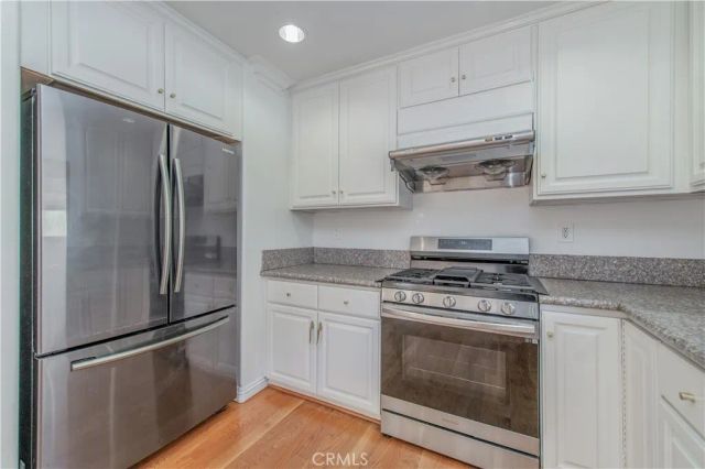 1688 Locust Street, Pasadena, CA 91106