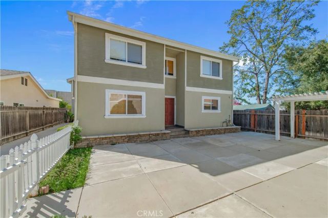 1688 Locust Street, Pasadena, CA 91106