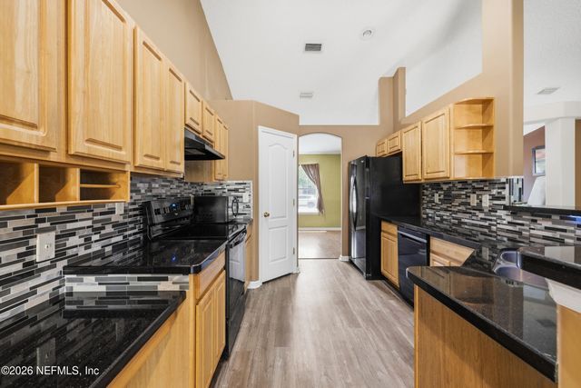 6865 KETTLE CREEK Drive, Jacksonville, FL 32222