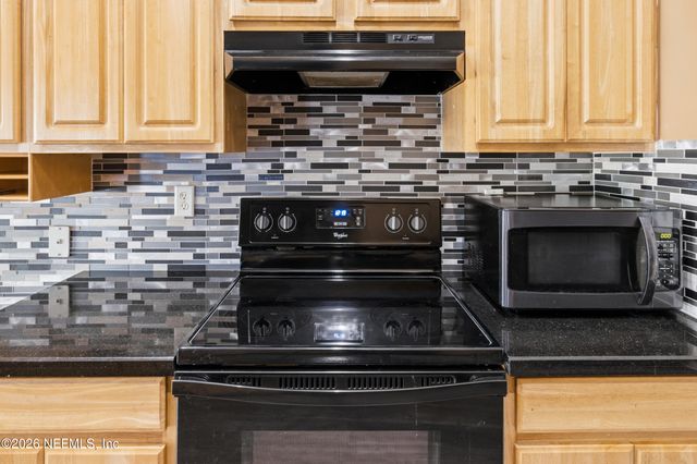 6865 KETTLE CREEK Drive, Jacksonville, FL 32222