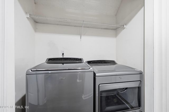 6865 KETTLE CREEK Drive, Jacksonville, FL 32222