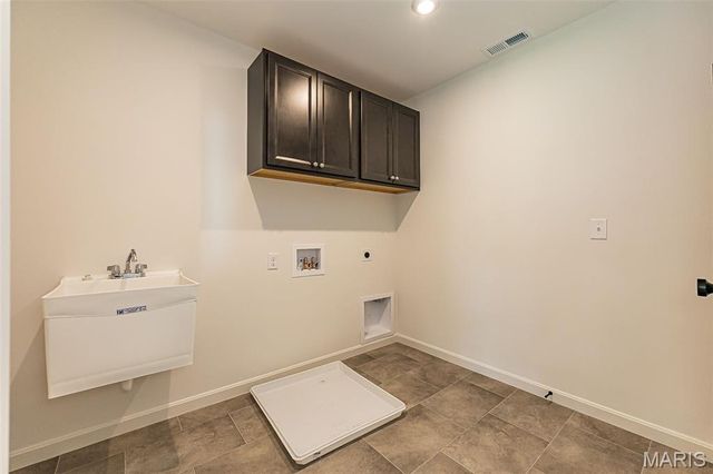 328 Kingsbarns Court, Dardenne Prairie, MO 63368