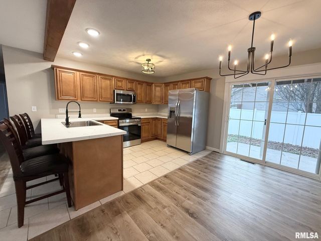 1321 N 7TH Street, Herrin, IL 62948