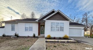 1321 N 7TH Street, Herrin, IL 62948