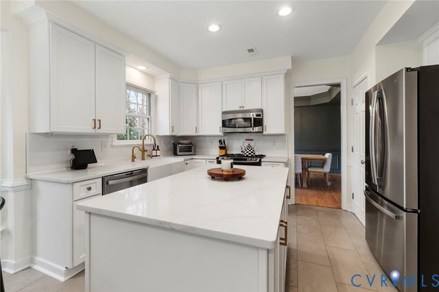 2209 Boardman Ln, Henrico, VA 23238