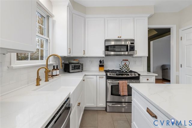 2209 Boardman Ln, Henrico, VA 23238