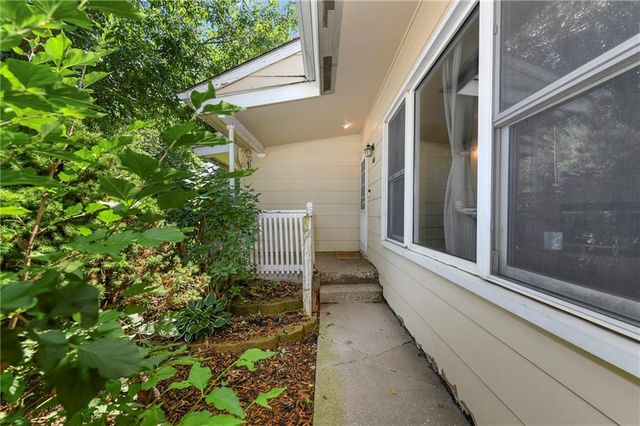 508 Corral Drive, Belton, MO 64012