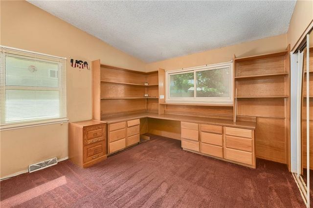 508 Corral Drive, Belton, MO 64012