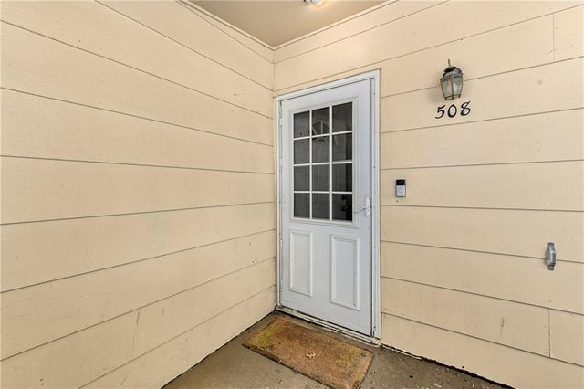 508 Corral Drive, Belton, MO 64012