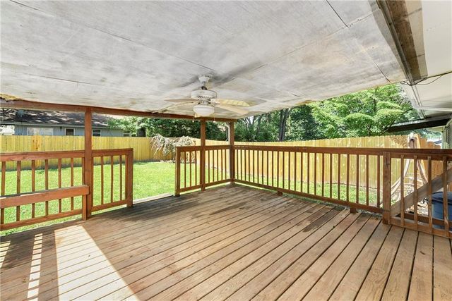 508 Corral Drive, Belton, MO 64012