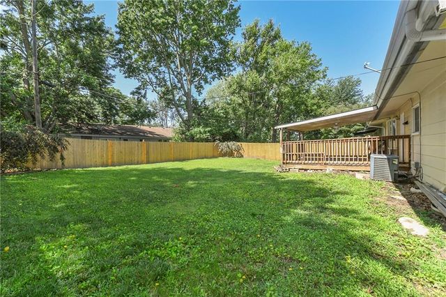 508 Corral Drive, Belton, MO 64012