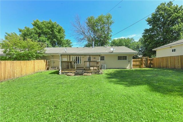 508 Corral Drive, Belton, MO 64012