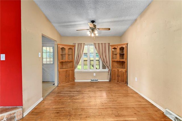 508 Corral Drive, Belton, MO 64012