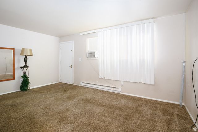 105 E WILSON RD, North Salt Lake, UT 84054