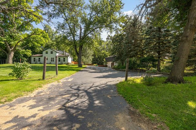 22133 W North Avenue, Antioch, IL 60002