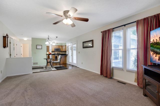 1499 River Trail Drive, Grove City, OH 43123