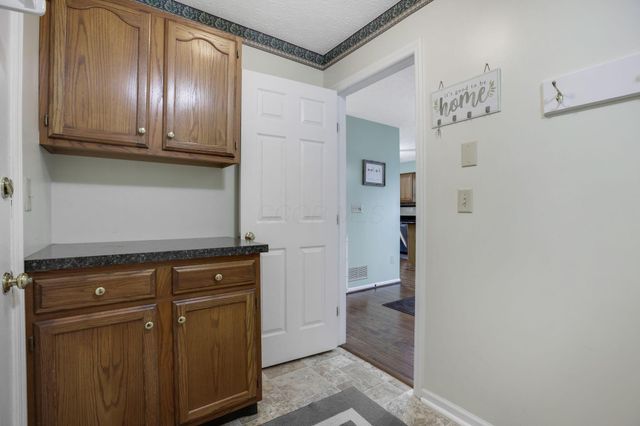 1499 River Trail Drive, Grove City, OH 43123