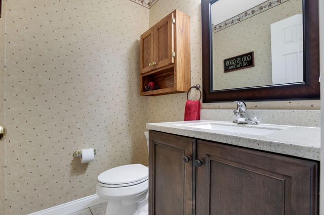 1499 River Trail Drive, Grove City, OH 43123