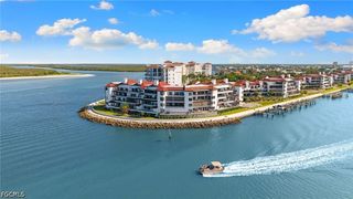 533 La Peninsula BLVD 533, Naples, FL 34113