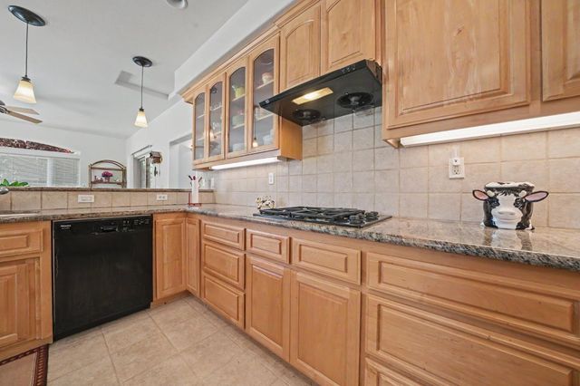 5151 Milton Ranch Rd, Shingle Springs, CA 95682