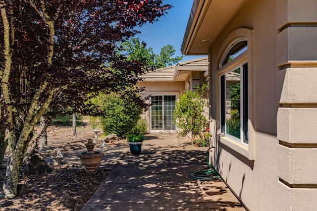 5151 Milton Ranch Rd, Shingle Springs, CA 95682