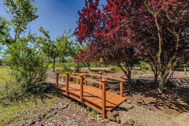 5151 Milton Ranch Rd, Shingle Springs, CA 95682