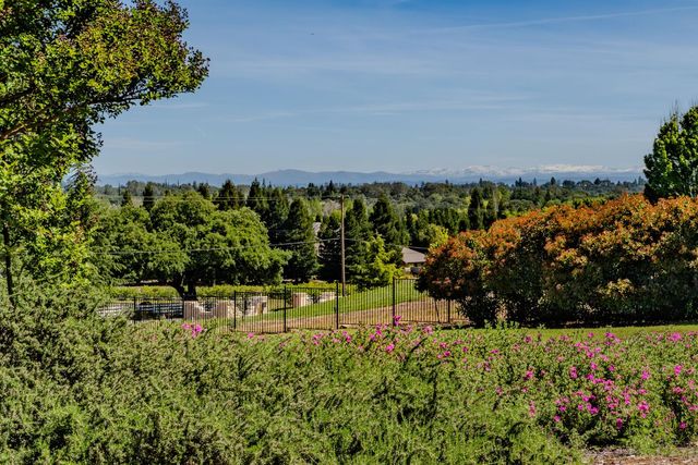 5151 Milton Ranch Rd, Shingle Springs, CA 95682