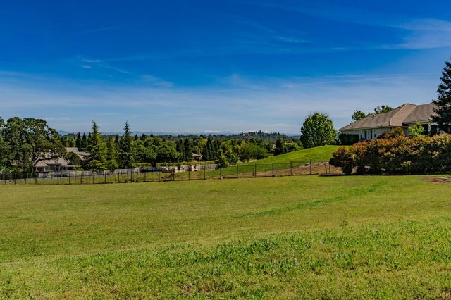 5151 Milton Ranch Rd, Shingle Springs, CA 95682