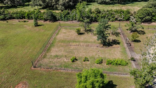 5151 Milton Ranch Rd, Shingle Springs, CA 95682