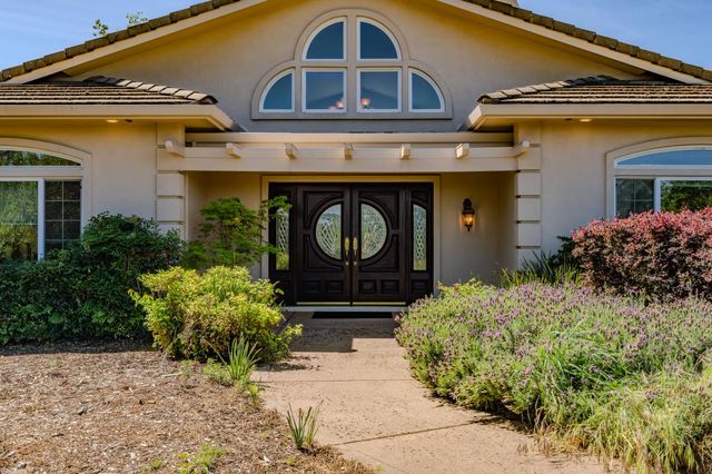 5151 Milton Ranch Rd, Shingle Springs, CA 95682