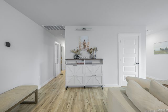 5323 Franklin Hills, Von Ormy, TX 78073