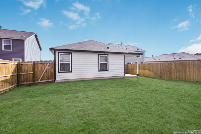 5323 Franklin Hills, Von Ormy, TX 78073