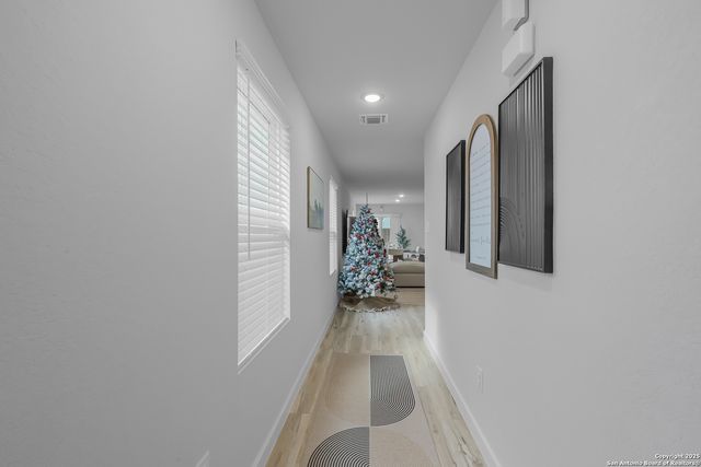 5323 Franklin Hills, Von Ormy, TX 78073